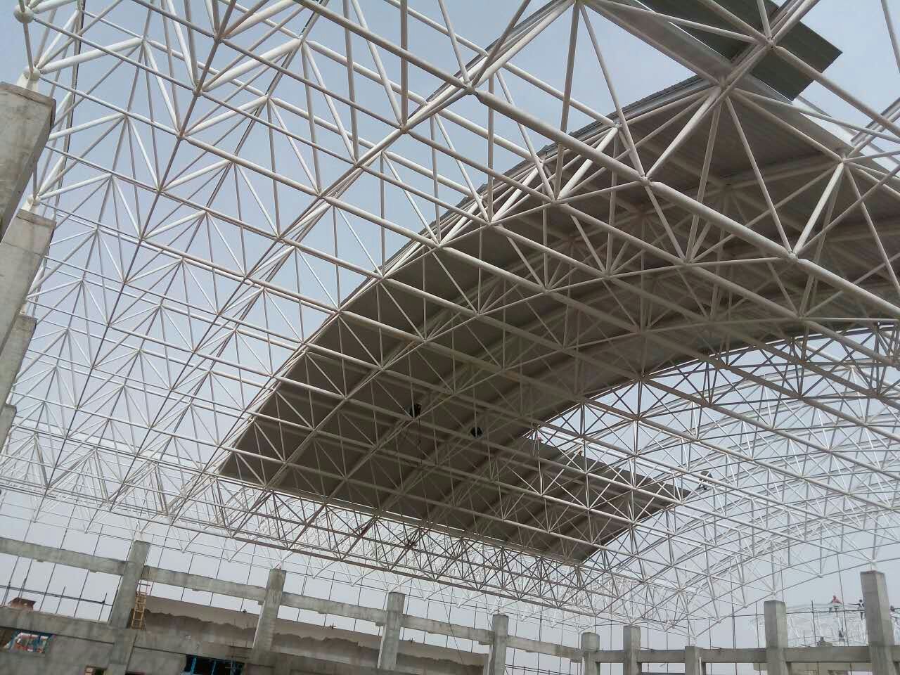 四川一汽网架